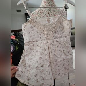 Mudd Floral Cream Women's Top Size Medium